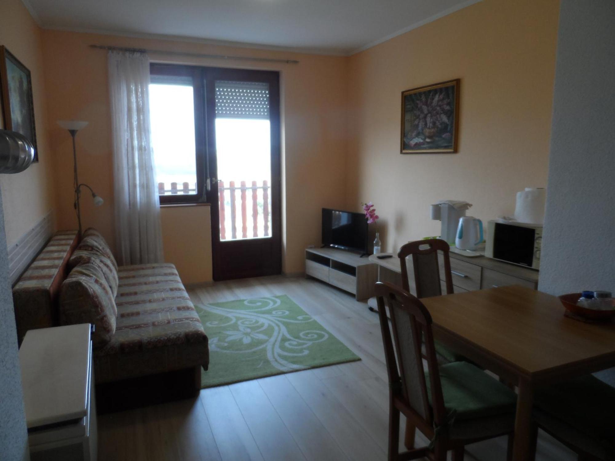 Apartman Berki Hévíz Εξωτερικό φωτογραφία